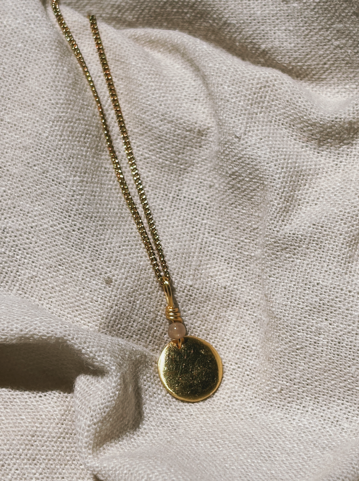 ANAM PEACH MOONSTONE Halskette | Necklace Gold