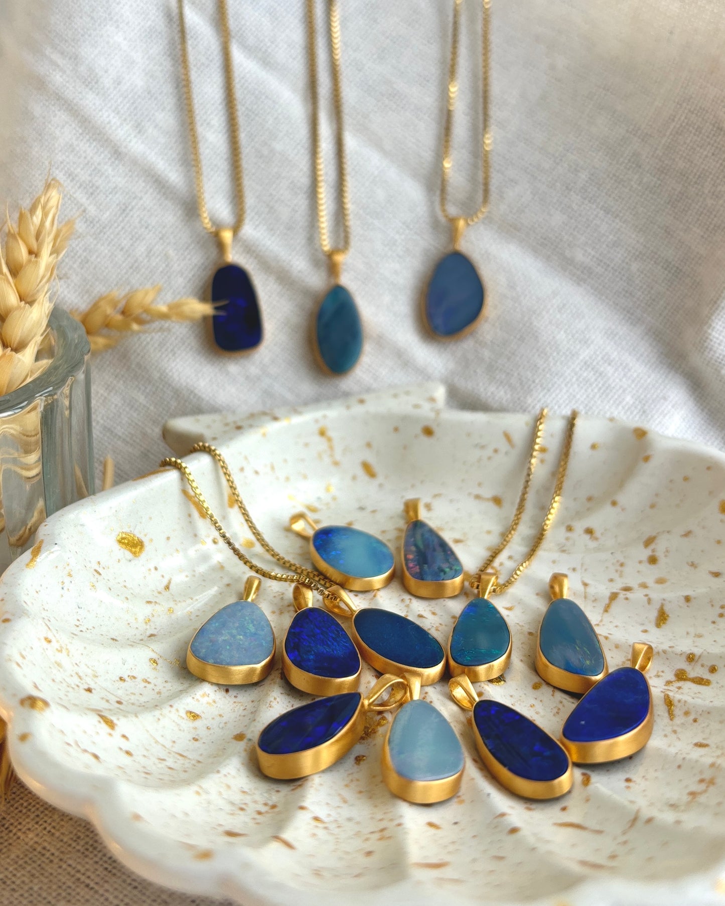 WINA blauer australischer Opal Halskette | Necklace Gold