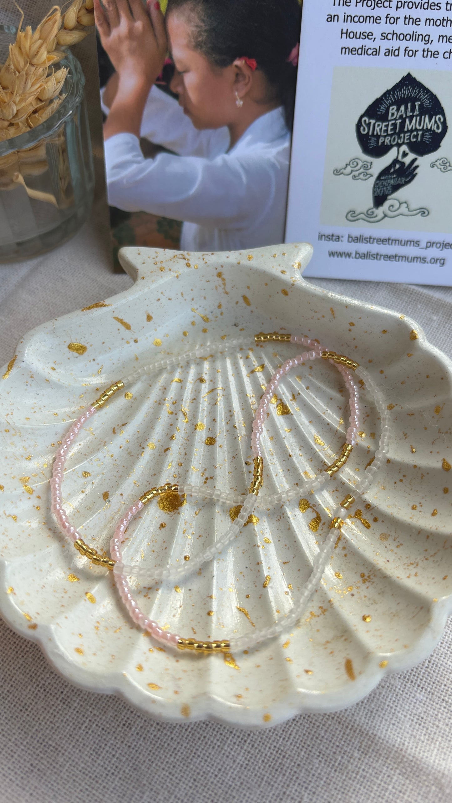 CHOKER NECKLACE by BALI STREET MUMS 100% des Profits geht zurück zu den Mamas und Kids