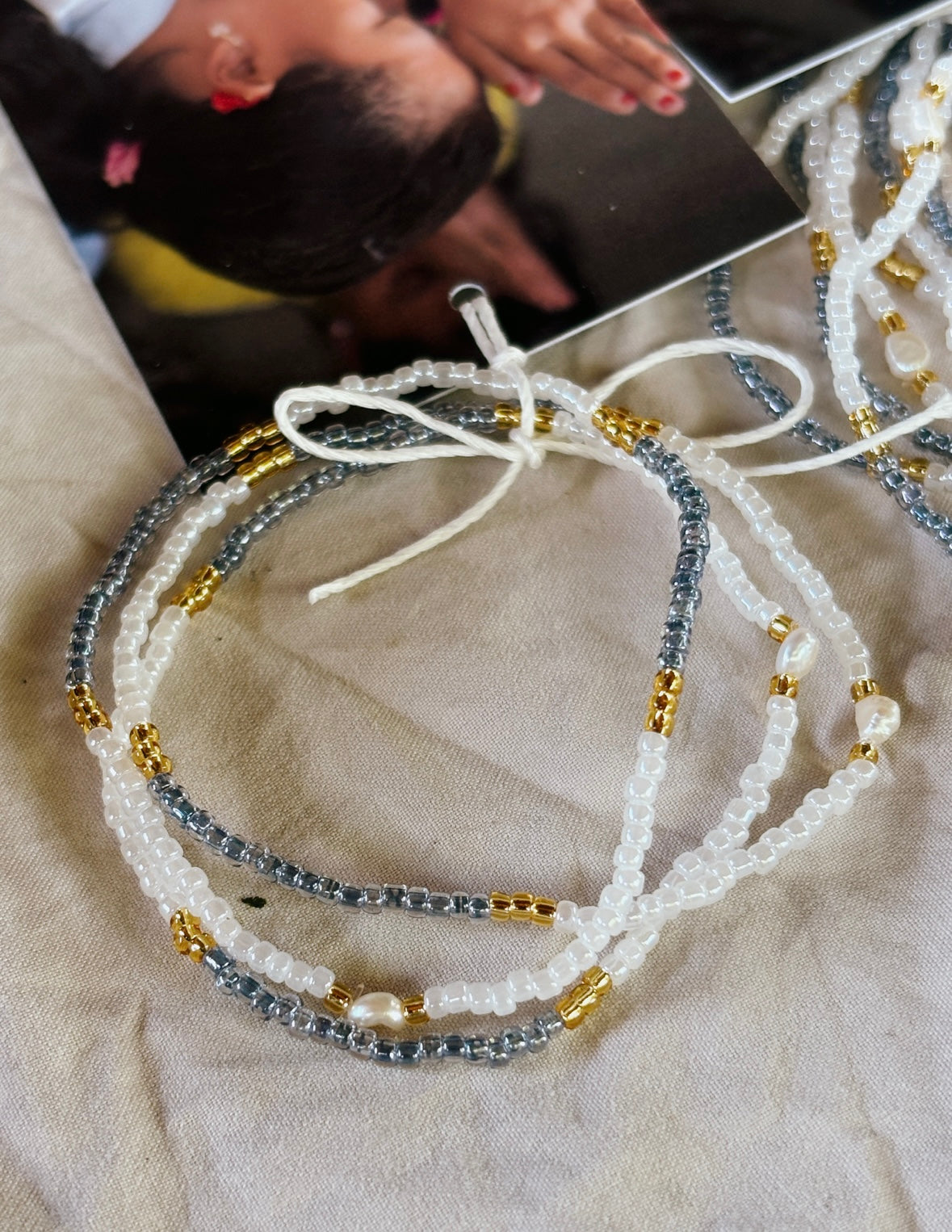 BRACELETS by BALI STREET MUMS 100% des Profits geht zurück zu den Mamas und Kids