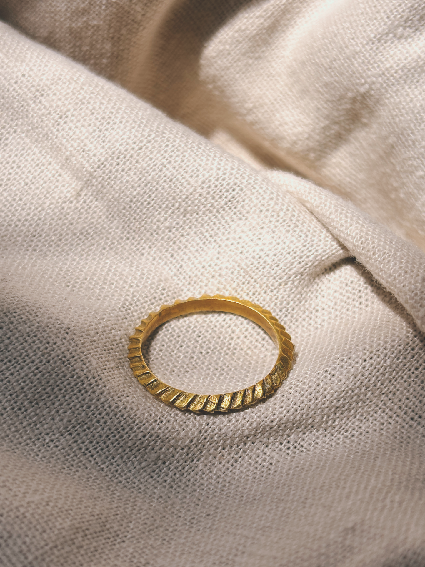 MASCA shiny Ring Gold