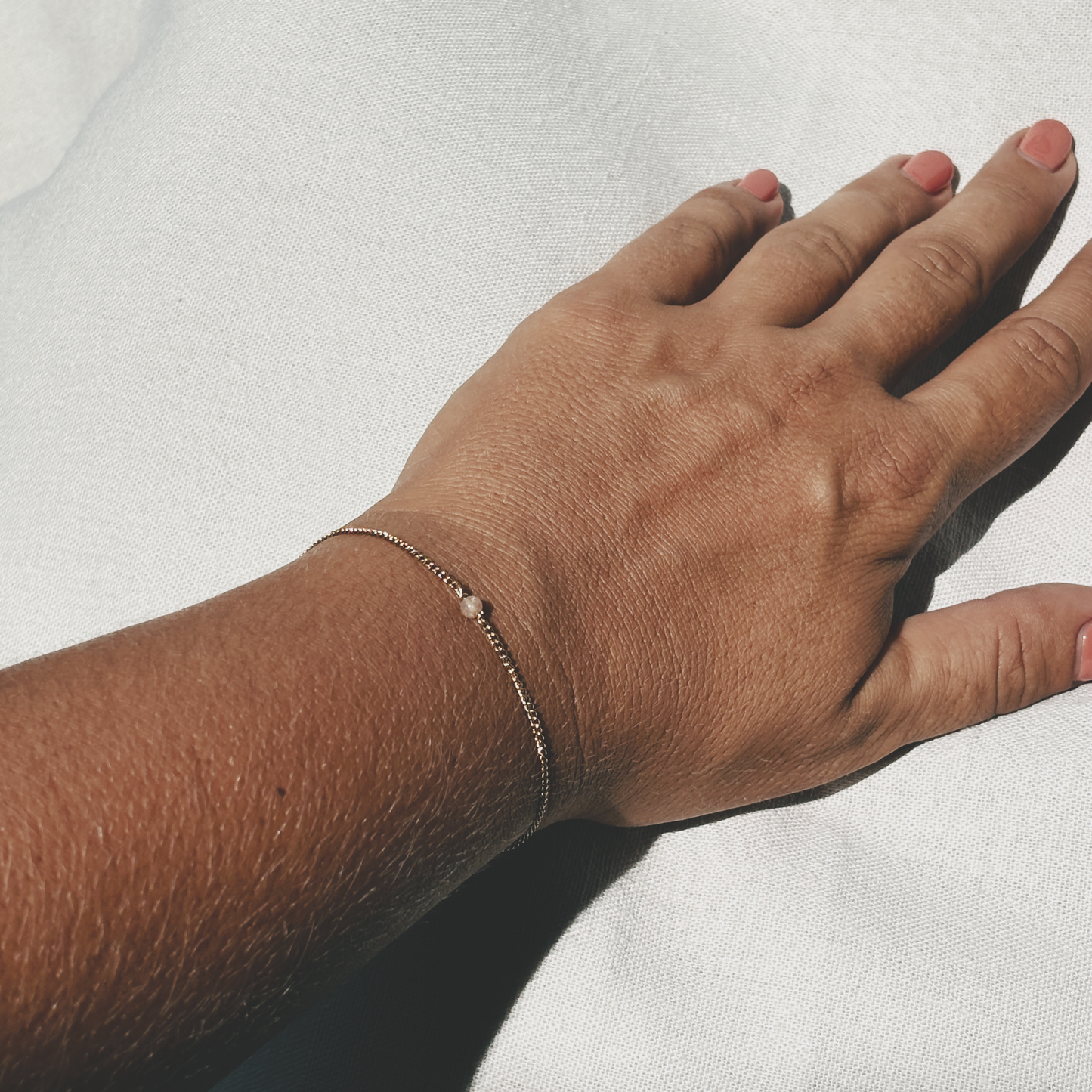 NALILET Peach Moonstone Armschmuck | Bracelet Gold