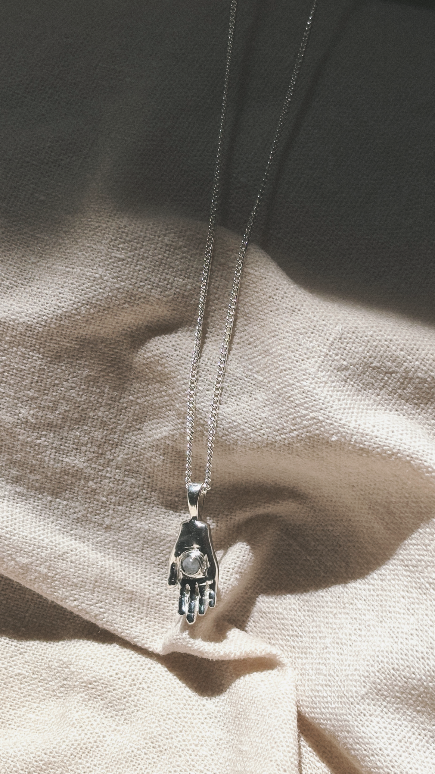 HAMSA HAND Mondstein Halskette | Necklace Silver