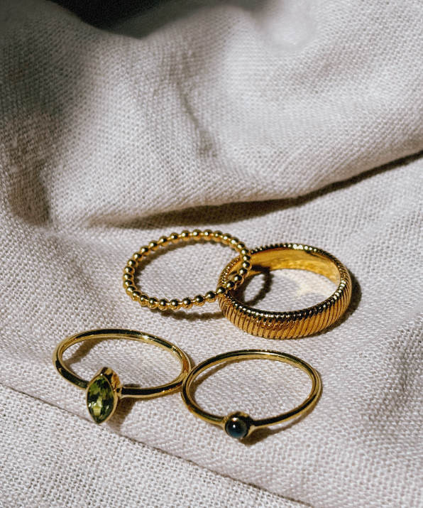 RENIA Ring Gold