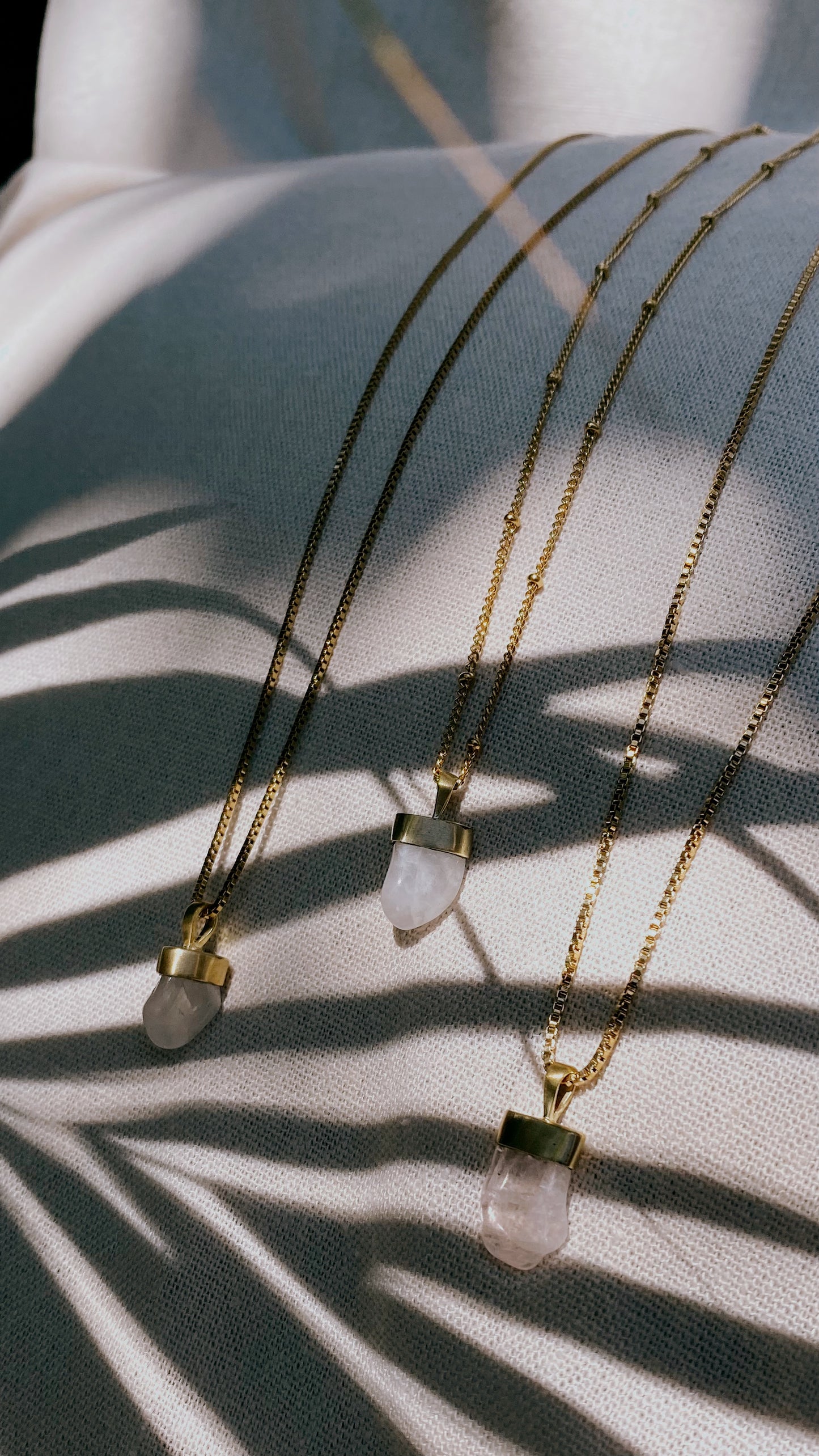 MENTARI ROSEQUARZ small Halskette | Necklace Gold