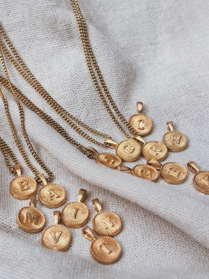 BUCHSTABEN Halskette | LETTER Necklace Gold