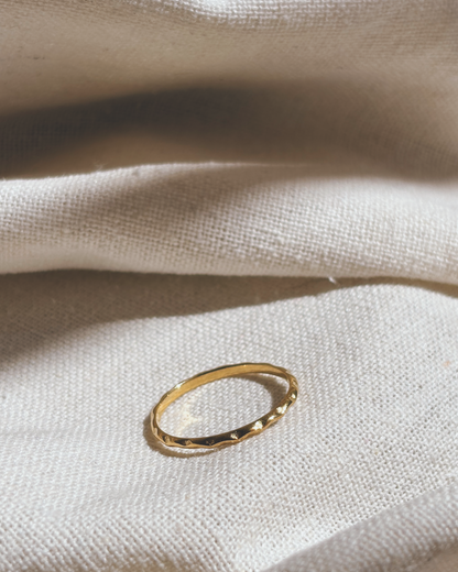 AYUNA Ring Gold