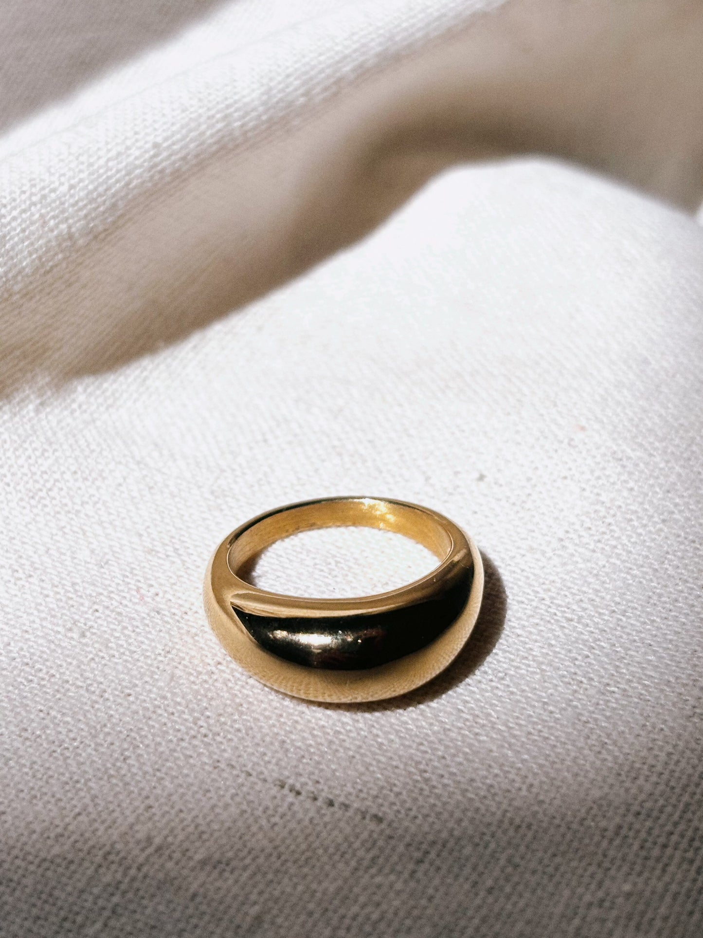 LILA big Ring Gold