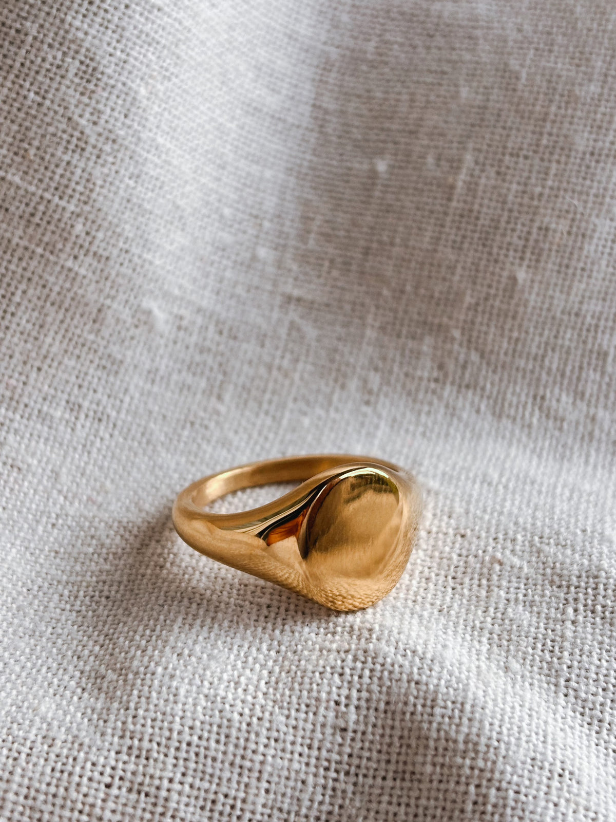 Siegel Ring oval Gold (auch mit Gravur erhältlich)
