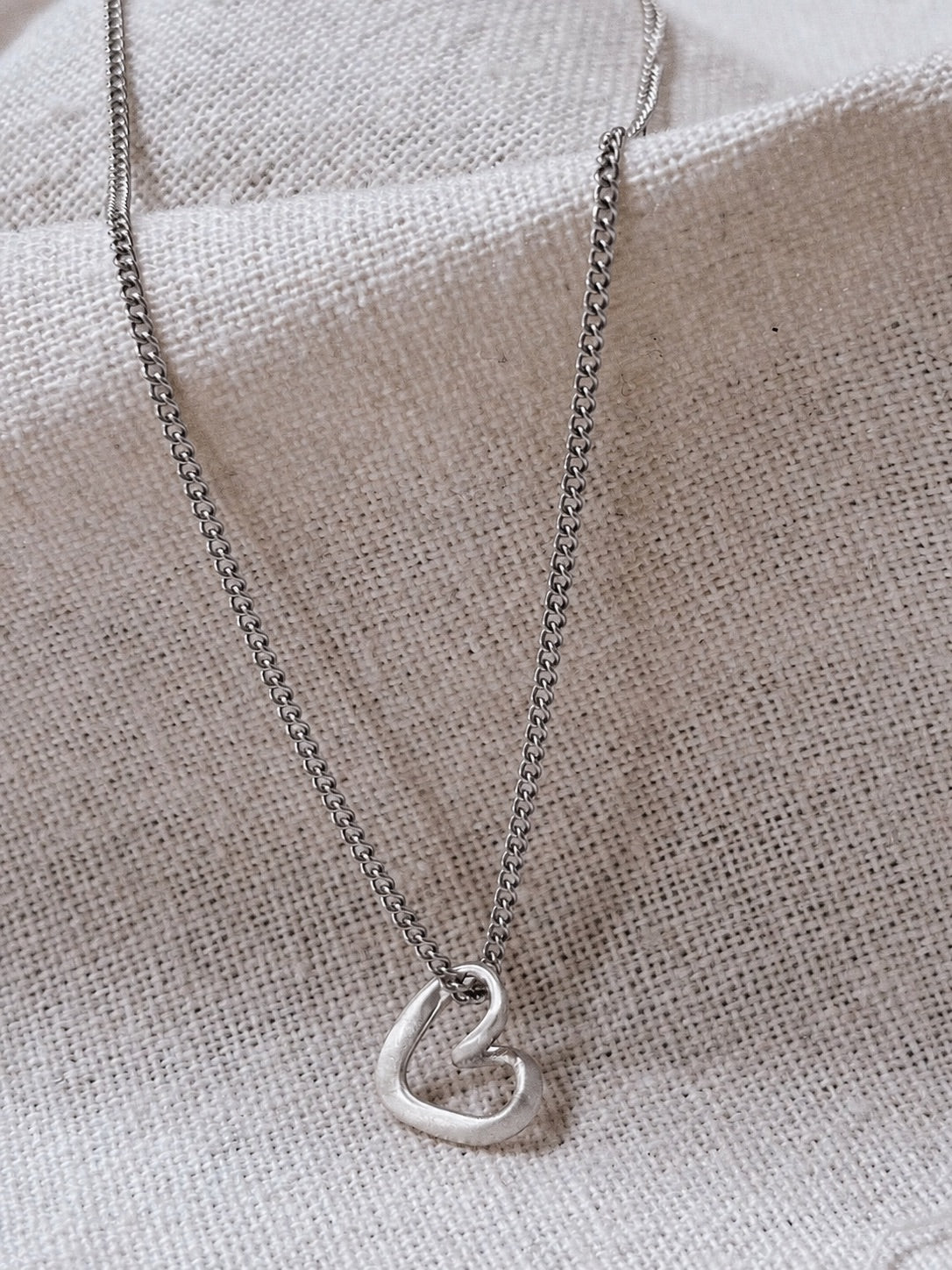 WIANA HEART Halskette | Necklace Silver