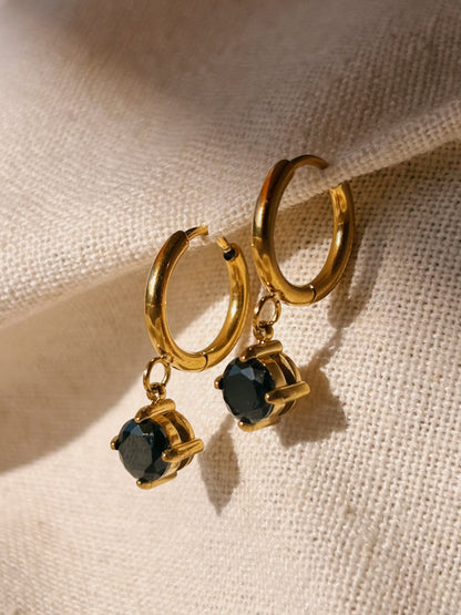 NITI Ohrring mit schwarzem Zircon | Earring Gold