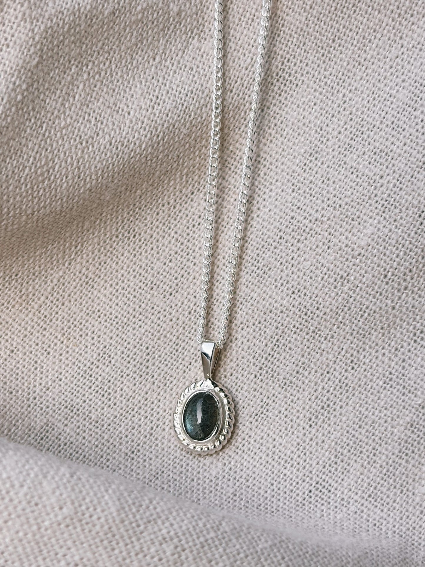 MILYA Malachit Halskette | Necklace Silver