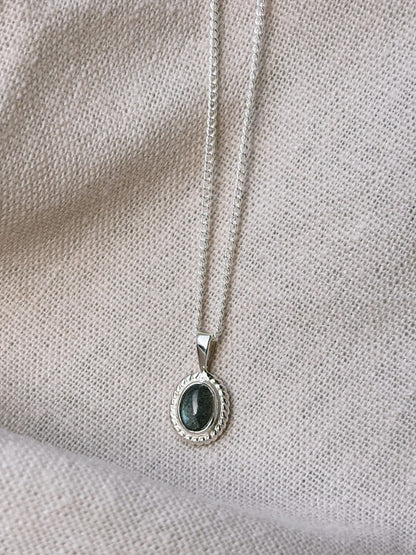MILYA Malachit Halskette | Necklace Silver
