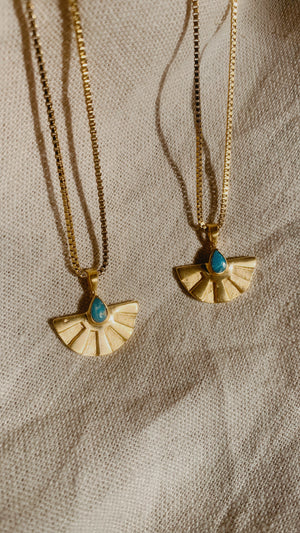 AURA small Turquoise Halskette  | Necklace Gold