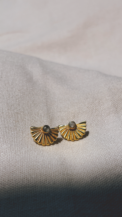 RAISA Moonstone Earring Gold