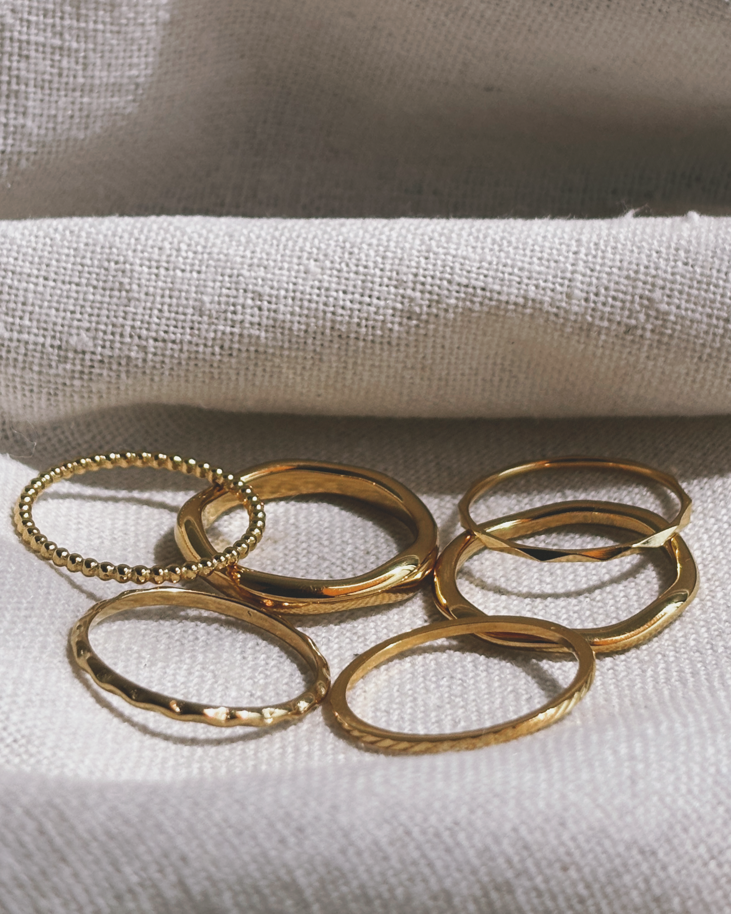 AYUNA Ring Gold