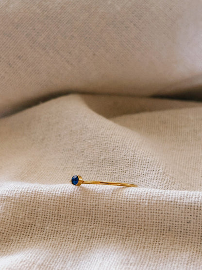 RENA Blaue Glassperle Ring Gold