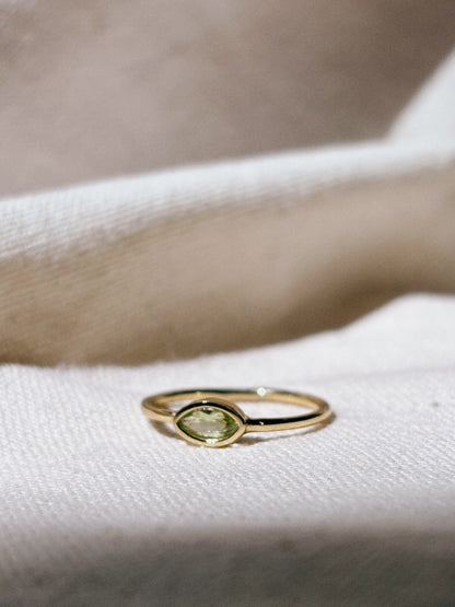 ENI Peridot Ring Gold