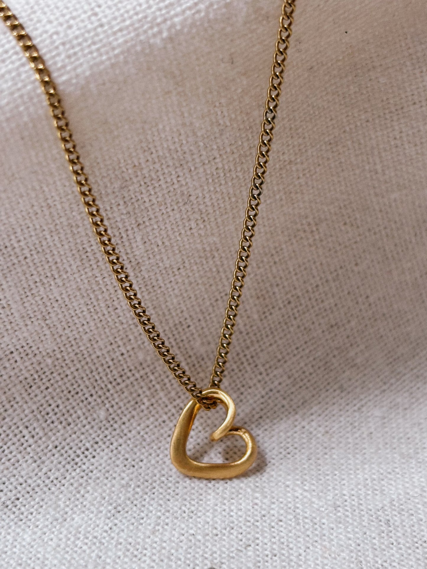 WIANA HEART Halskette | Necklace Gold