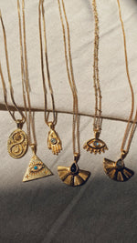 AURA small Black Onyx Halskette | Necklace Gold