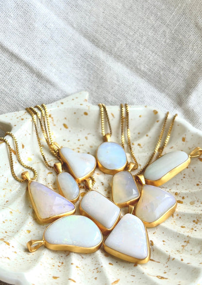 WINA weisser SOLID australischer Opal Halskette | Necklace Gold
