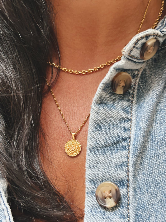 LARAS YOURS. Halskette | Necklace Gold
