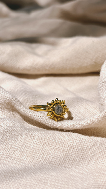 BUNGA Moonstone Ring Gold