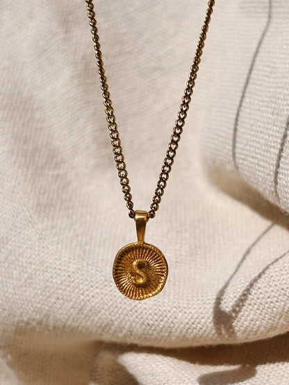 BUCHSTABEN Halskette | LETTER Necklace Gold