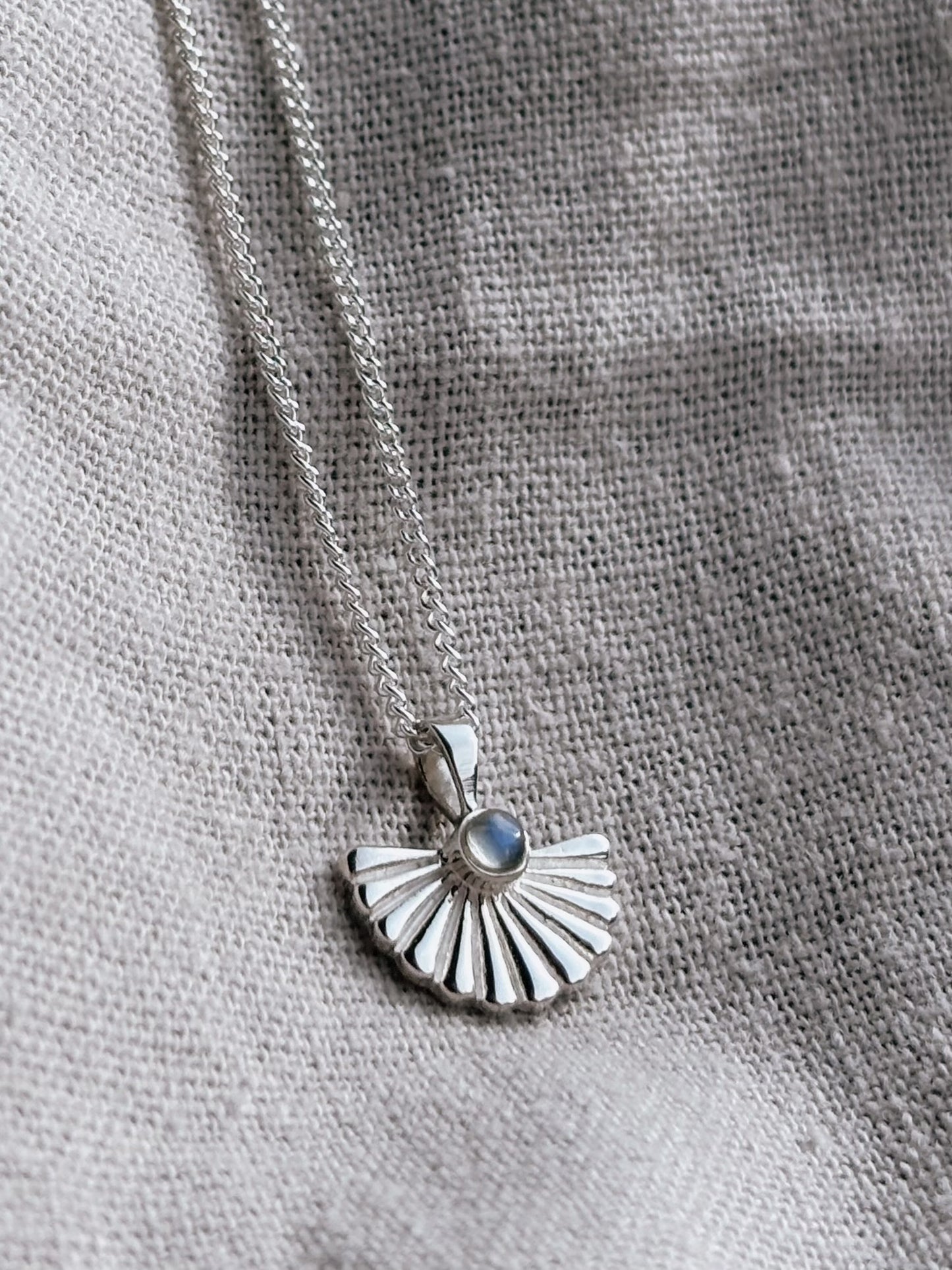 RAISA Moonstone Halskette | Necklace Silver