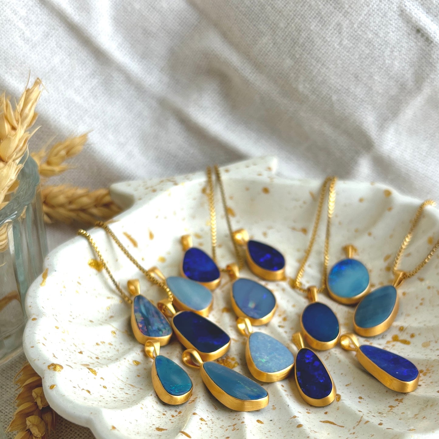 WINA blauer australischer Opal Halskette | Necklace Gold
