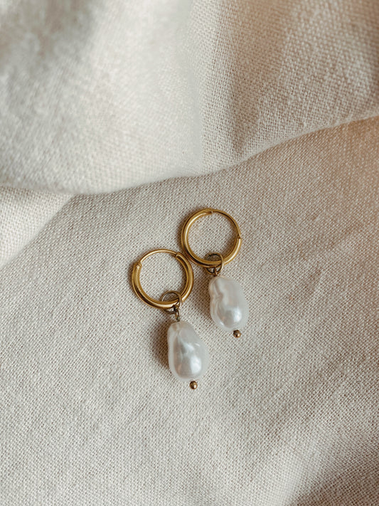ADELINA Ohrring mit Perlbead | Earring Gold