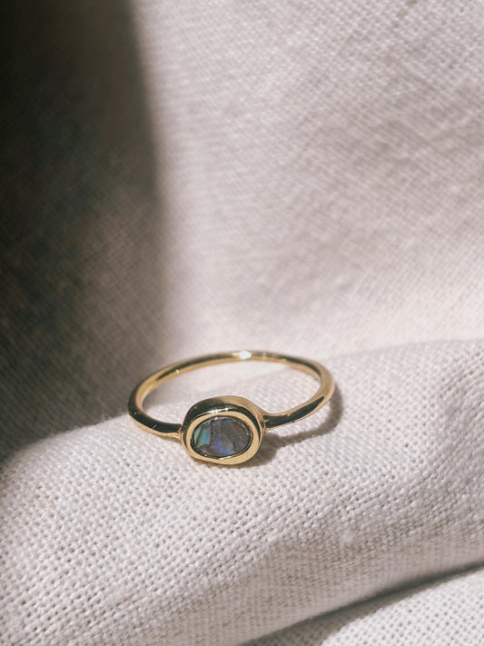 ADE Pāua(Abalone) Ring Gold