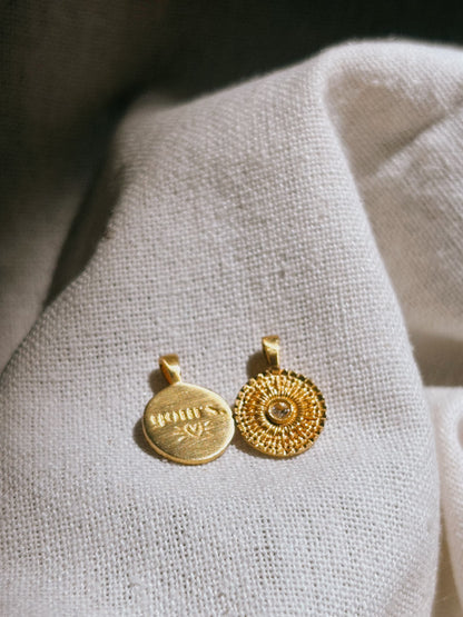 LARAS YOURS. Halskette | Necklace Gold