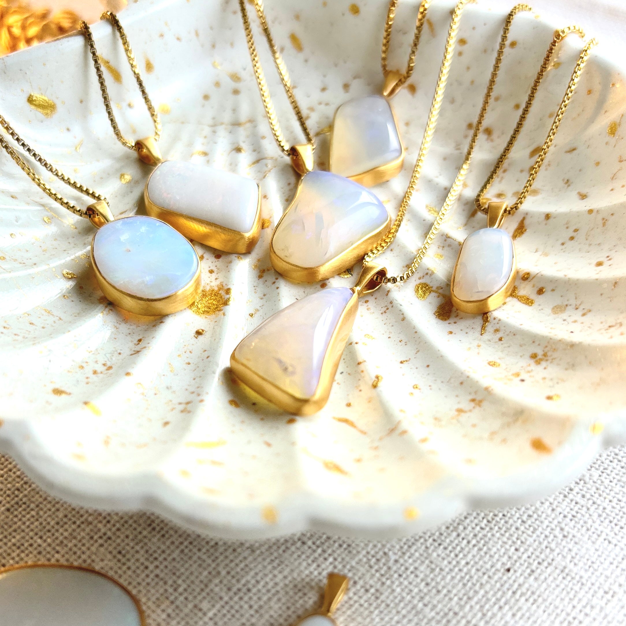 WINA weisser SOLID australischer Opal Halskette | Necklace Gold