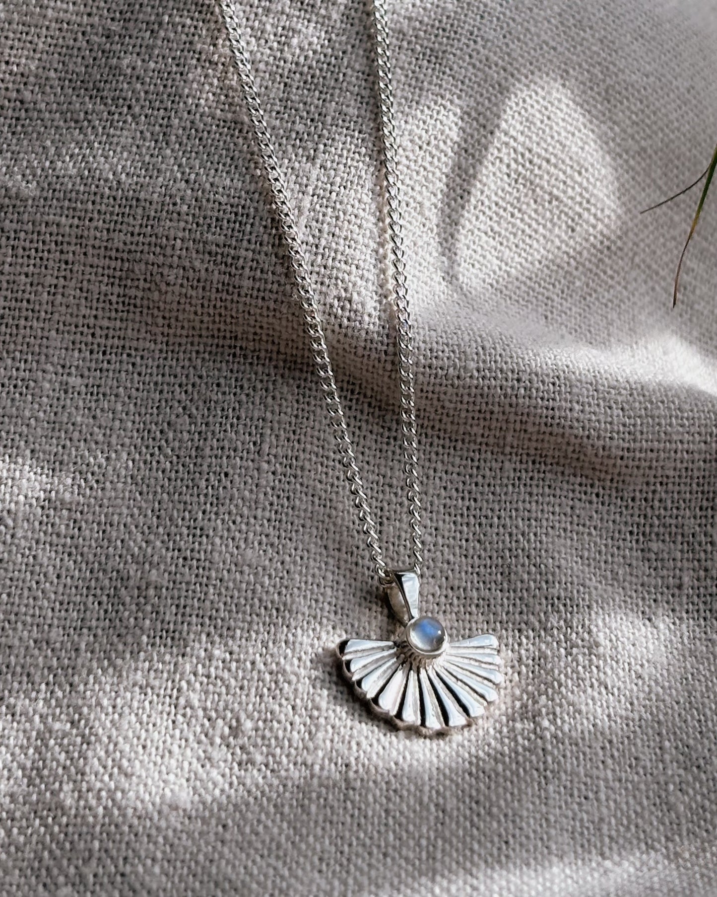 RAISA Moonstone Halskette | Necklace Silver