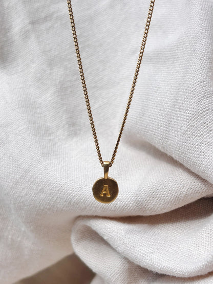 BUCHSTABEN Halskette | LETTER Necklace Gold