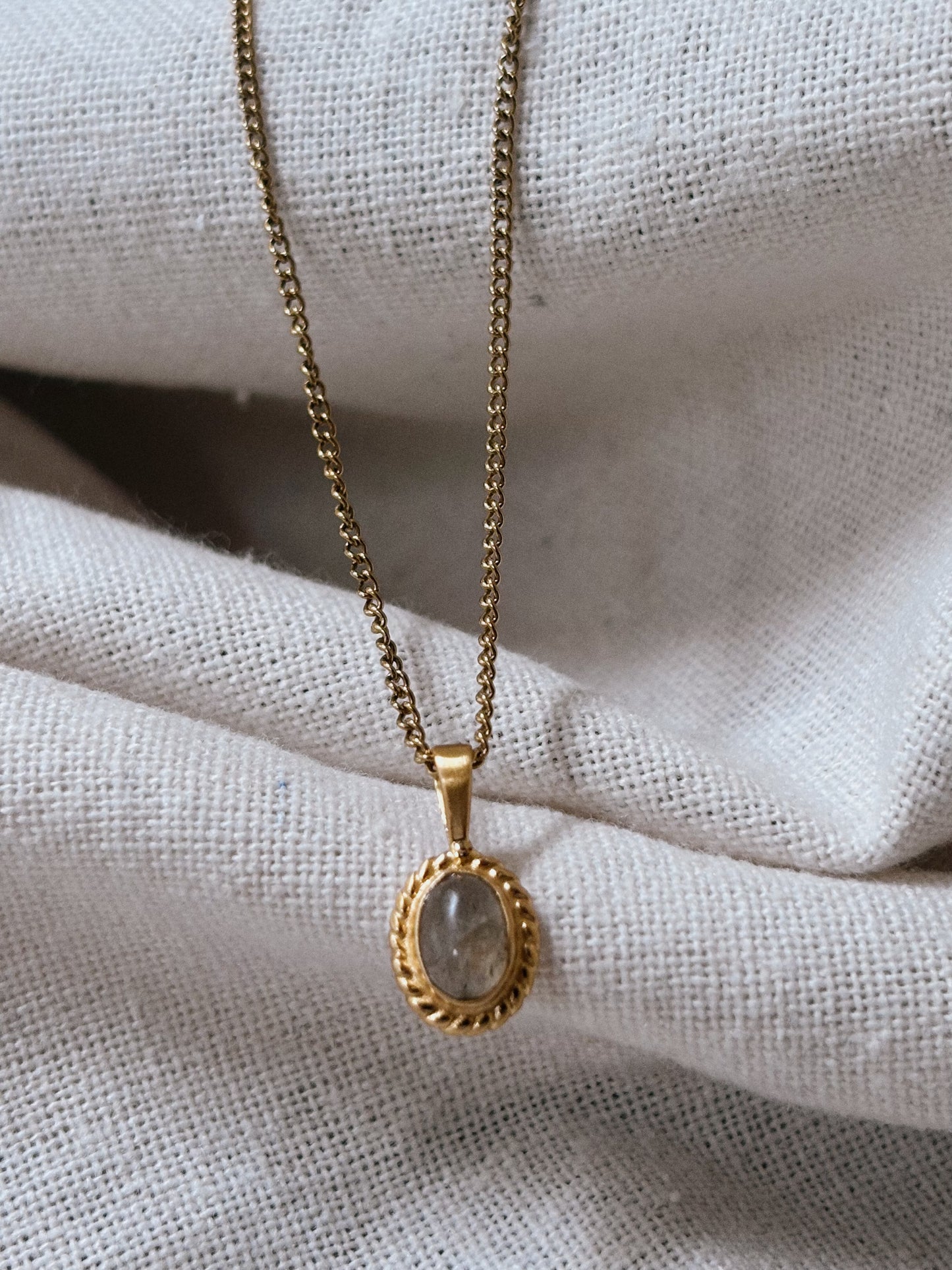 MILYA Labradorit Halskette | Necklace Gold