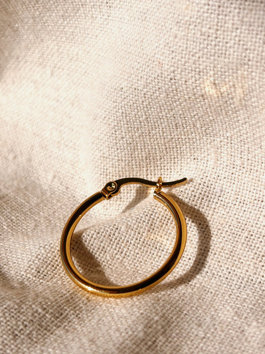 LUMA HOOP 20mm Ohrring | Earring Gold
