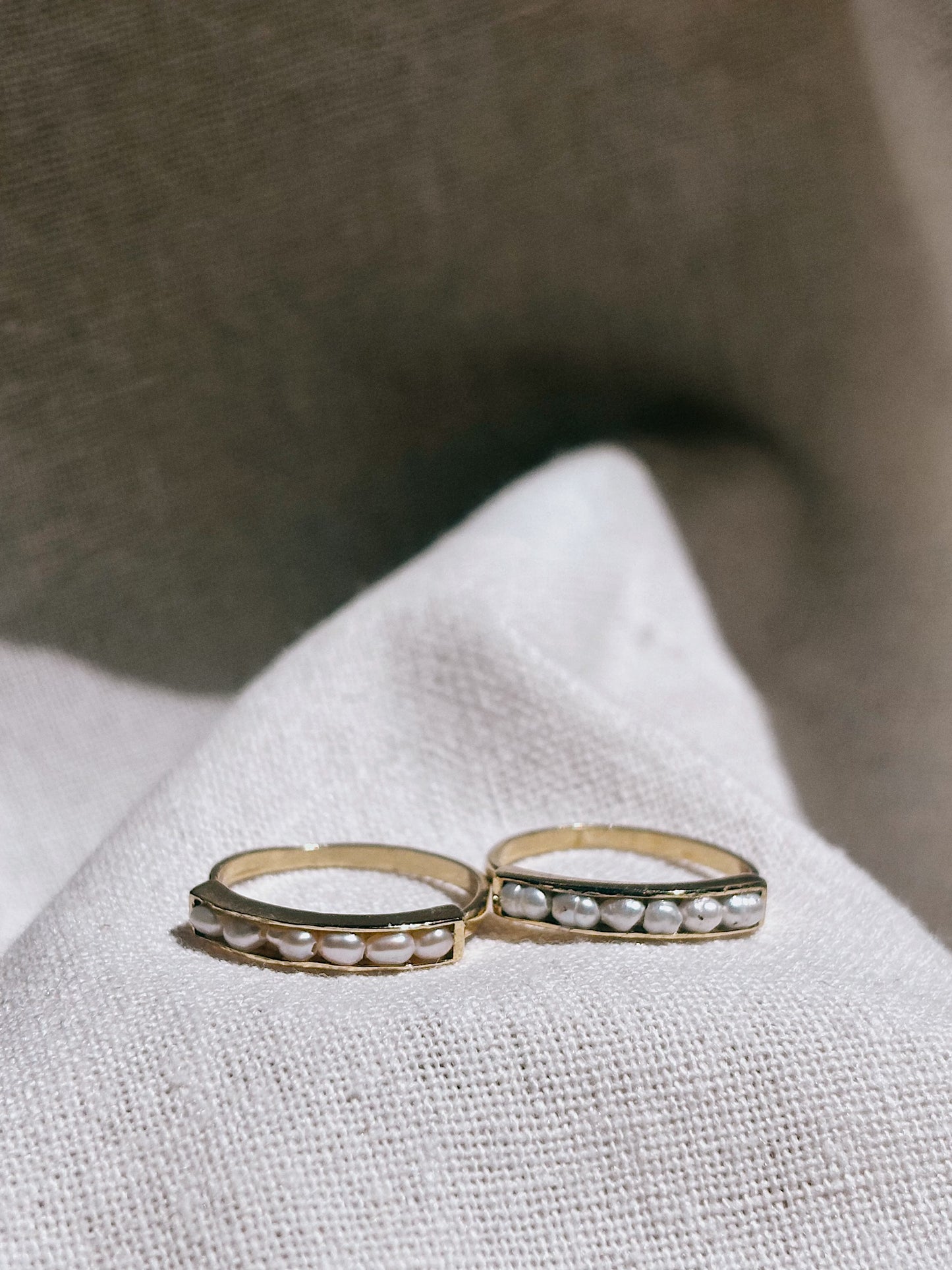 ALINA shiny 7 Perlen eingefasst Ring Gold