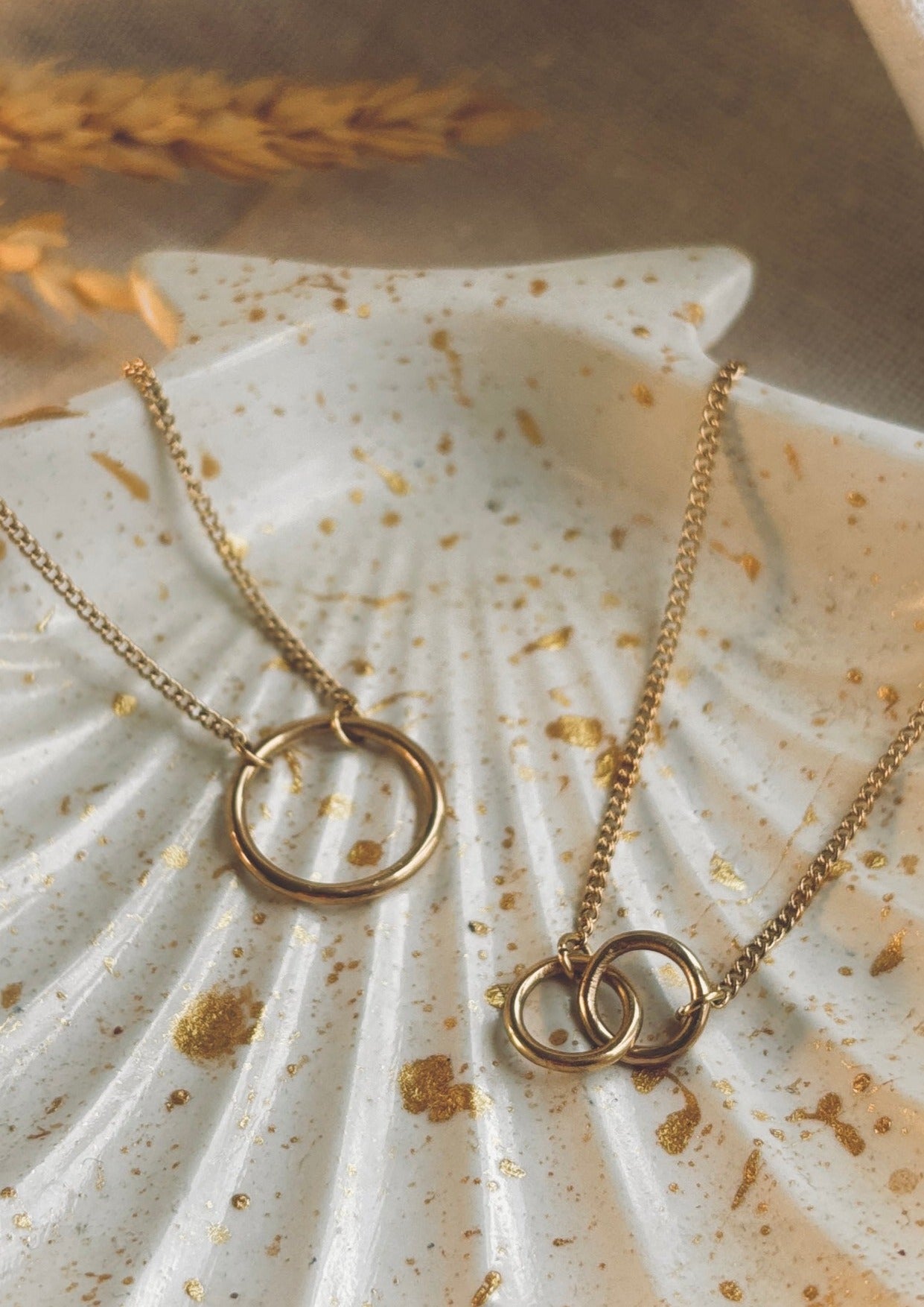 YAN Halskette | Necklace Gold