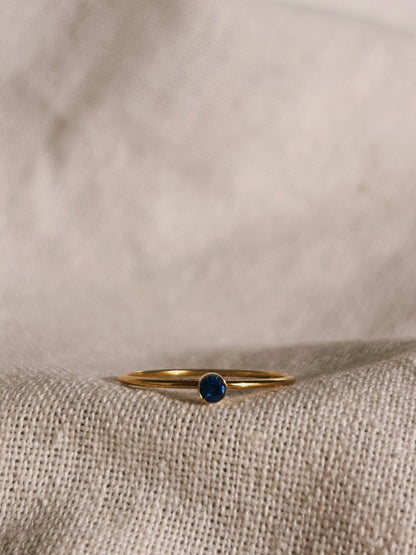 RENA Blaue Glassperle Ring Gold