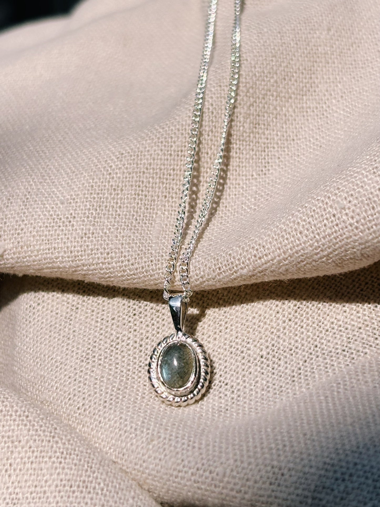 MILYA Labradorit Halskette | Necklace Silver