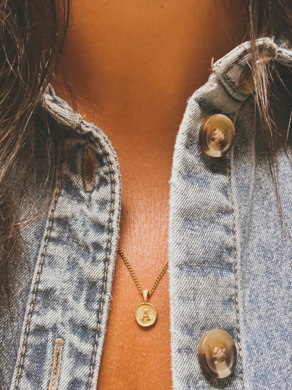 BUCHSTABEN Halskette | LETTER Necklace Gold