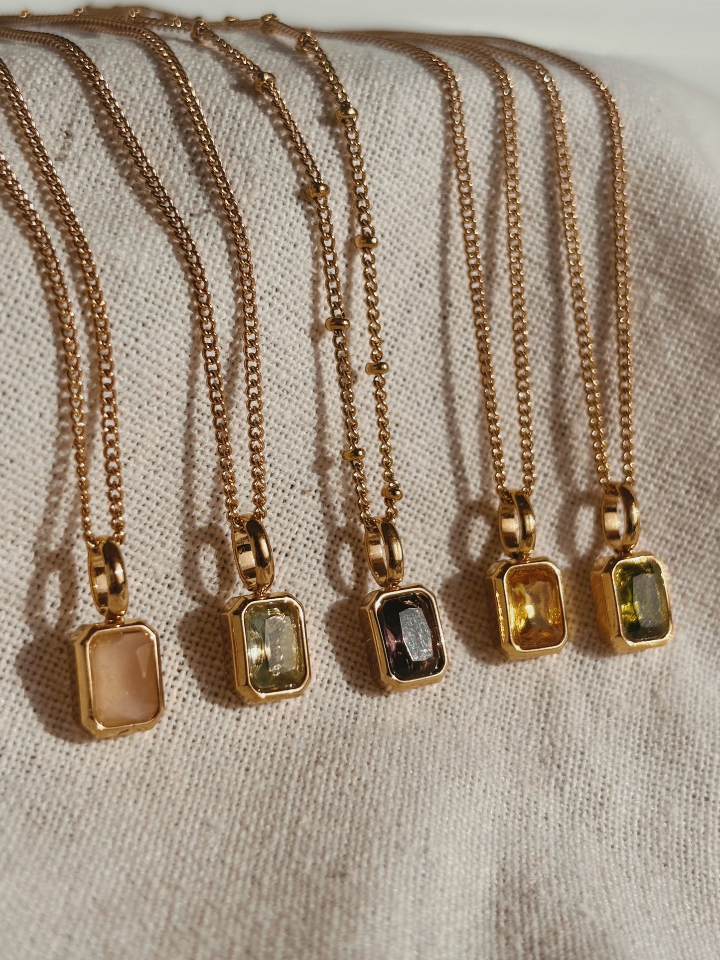 MOA grüner Tourmaline Halskette | Necklace Gold