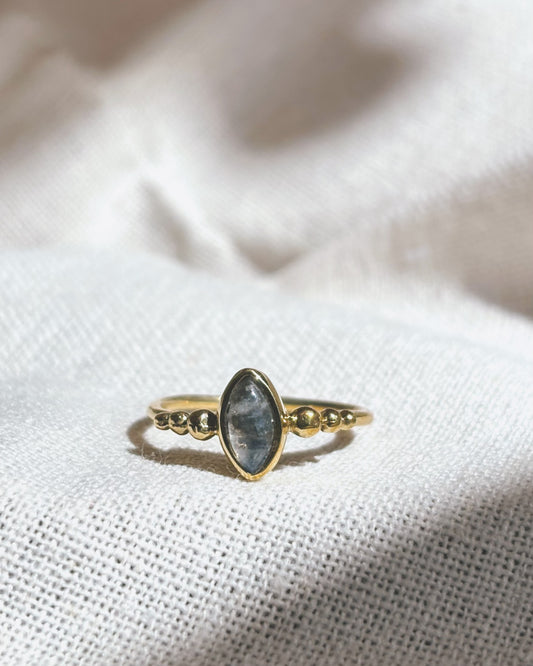 ORA Moonstone Ring Gold