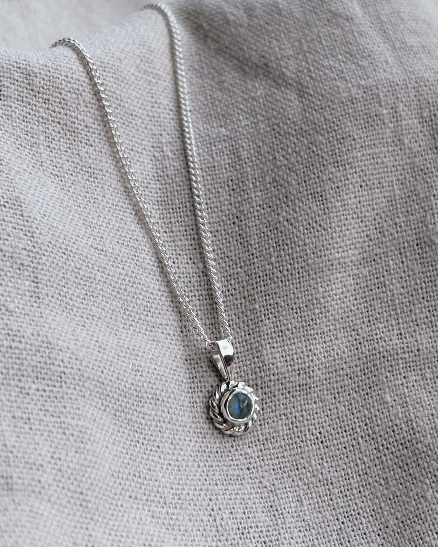 CINTA Mondstein Halskette | Necklace Silver