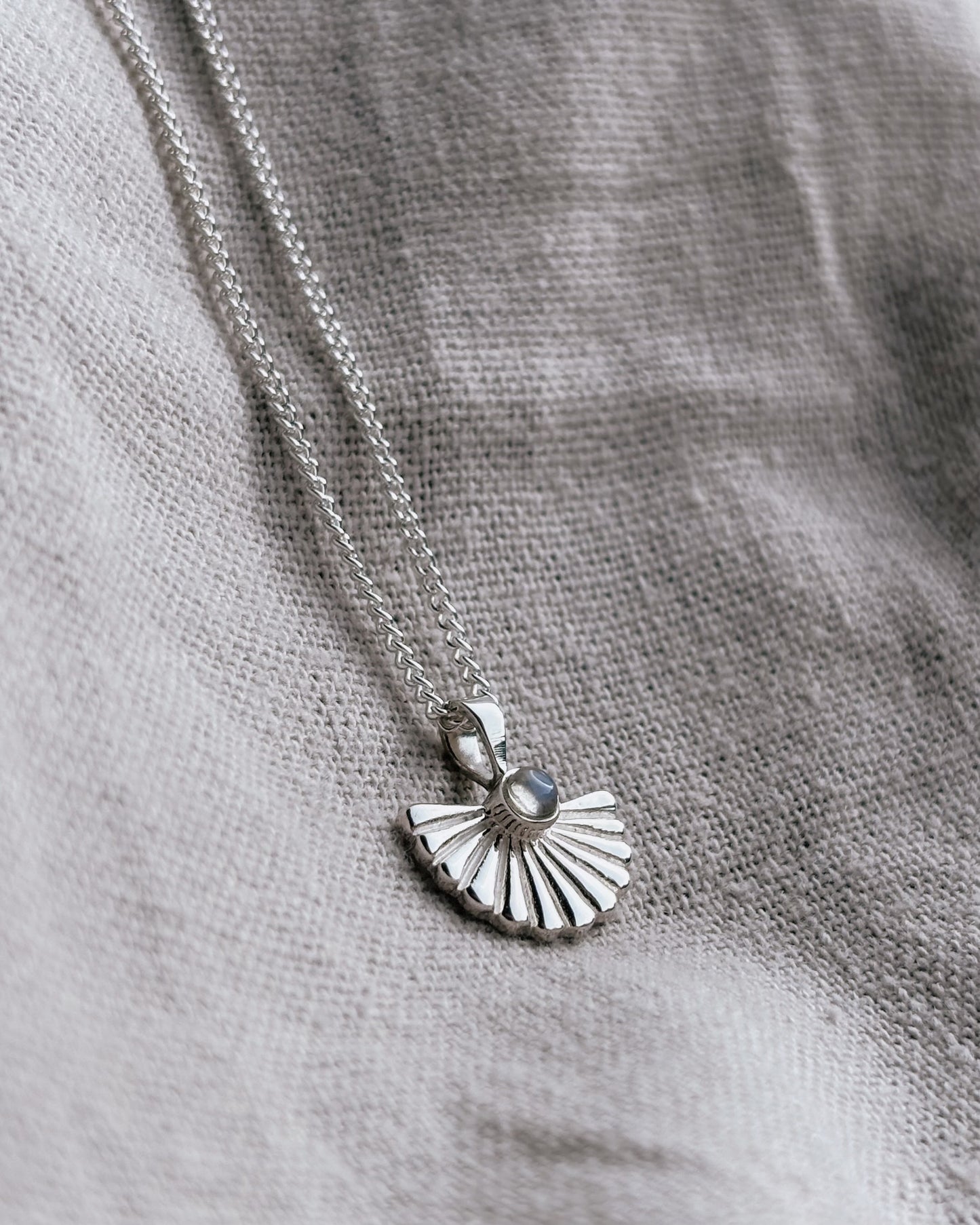 RAISA Moonstone Halskette | Necklace Silver