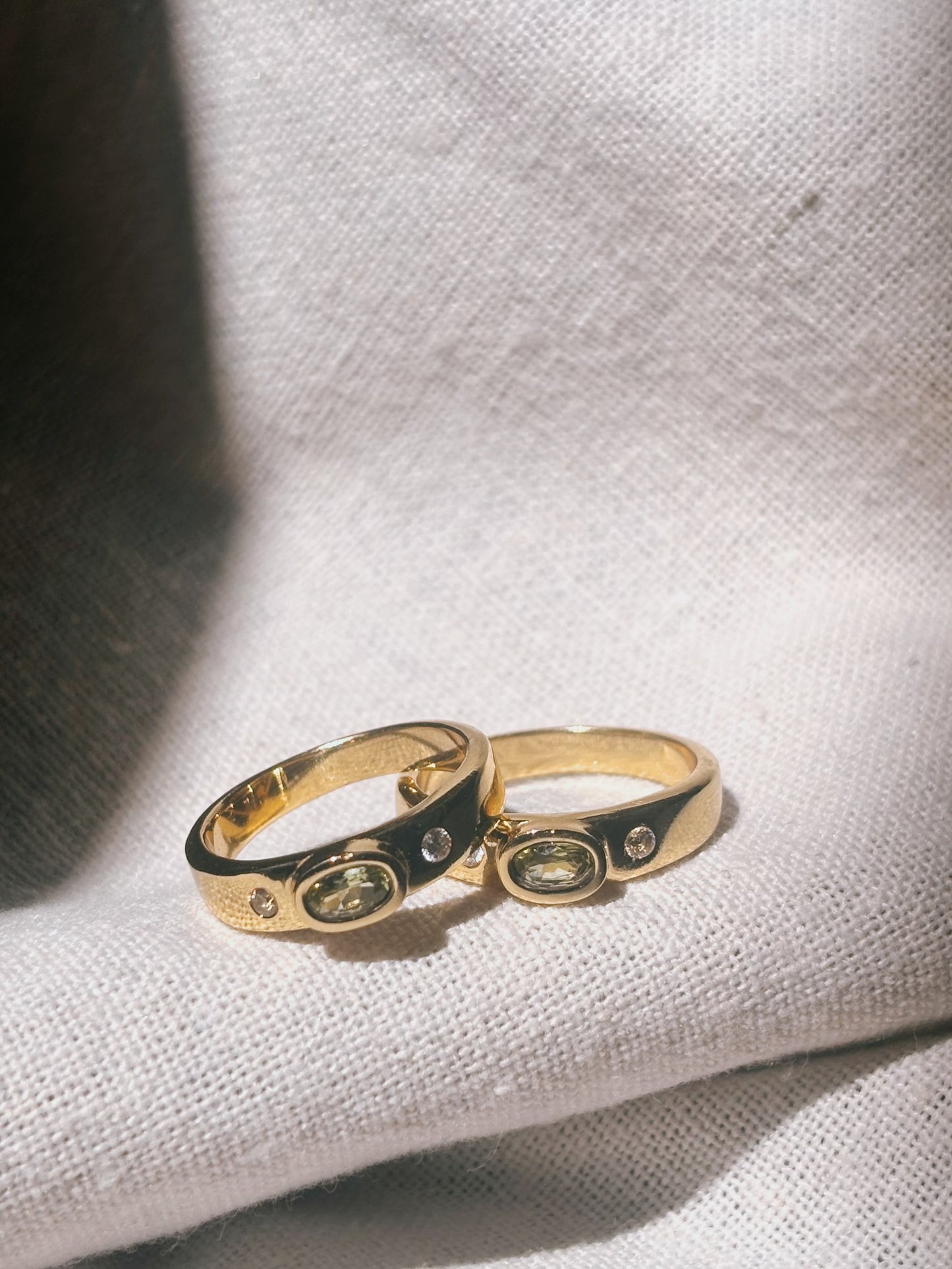 WATI Peridot Ring Gold