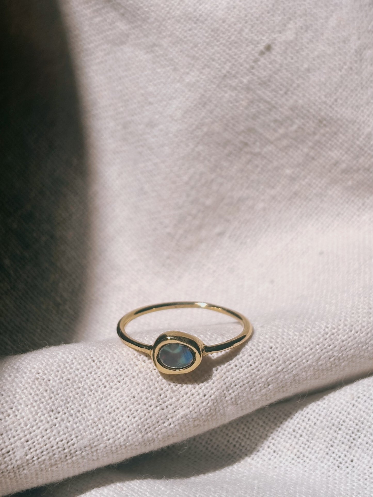 ADE Pāua(Abalone) Ring Gold