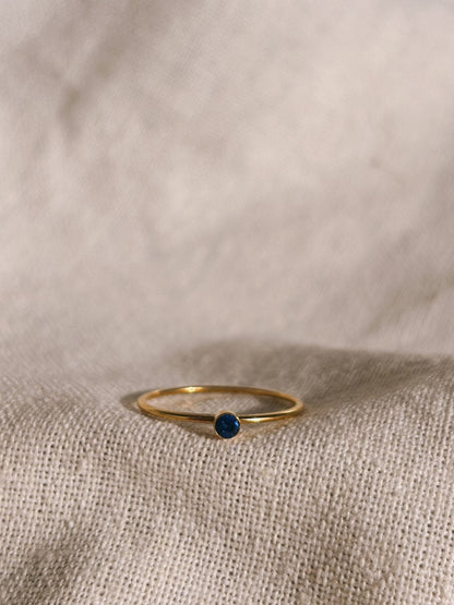 RENA Blaue Glassperle Ring Gold